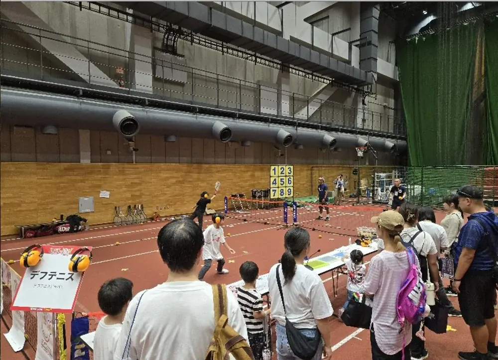 デフテニスの体験・活動風景